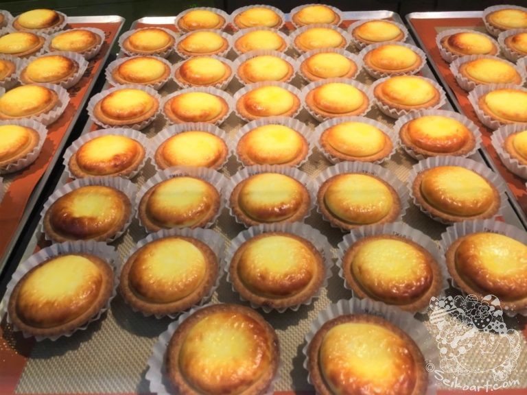 【BAKE CHEESE TART】ベイクチーズタルト阪急西宮ガーデンズ店の焼きたてチーズタルトを味わう