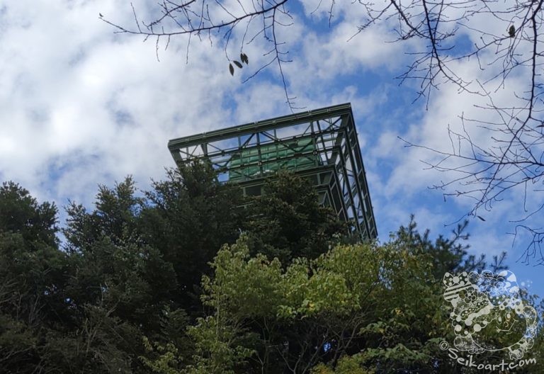 ヘリポートだと思っていた給水塔