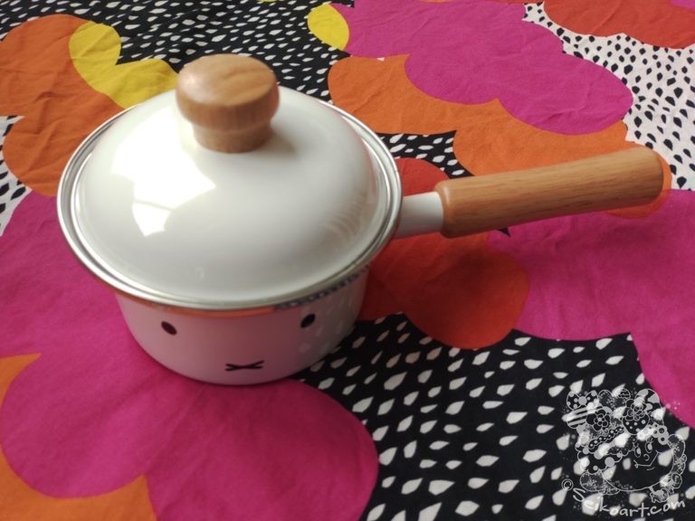 【生後６ヶ月】ミッフィーのホーロー鍋で離乳食がはじまる♪