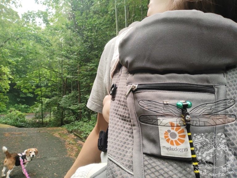 【防虫対策】赤ちゃんの抱っこひもに「おにやんま君」が効果的！